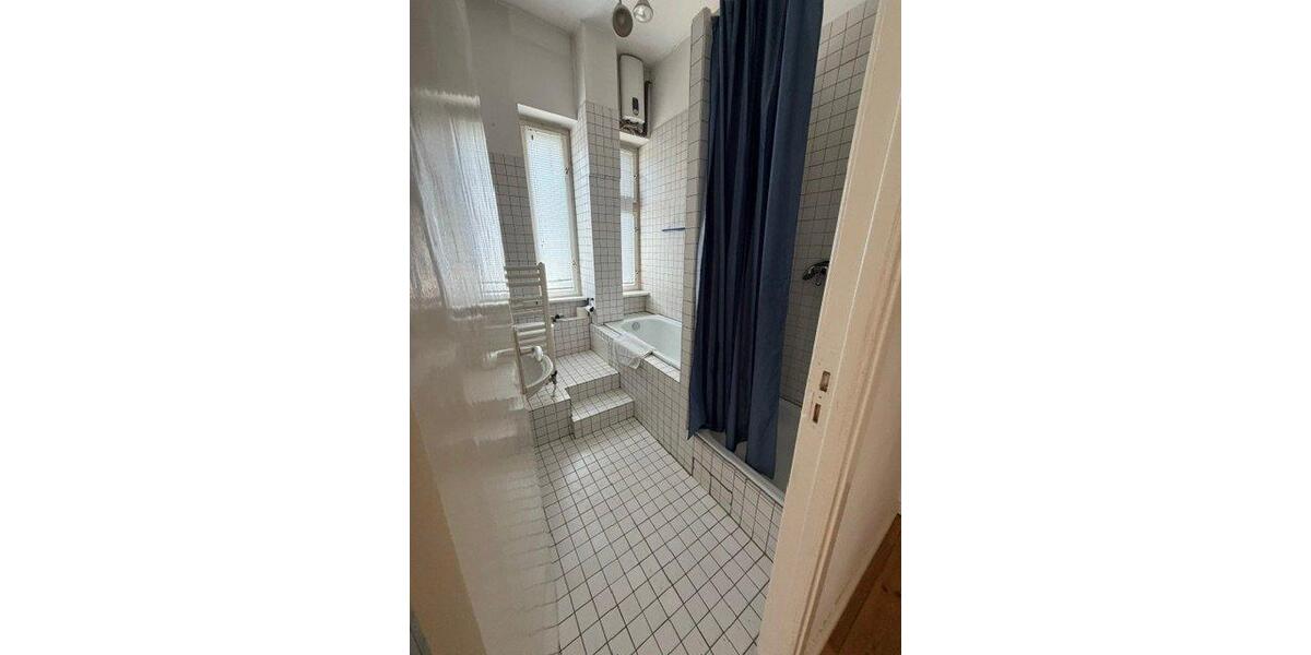 Etagenwohnung Berlin Charlottenburg-Wilmersdorf - 4 Zimmer, 93 m&sup2;, 420.000&euro; | Angebot:27060925