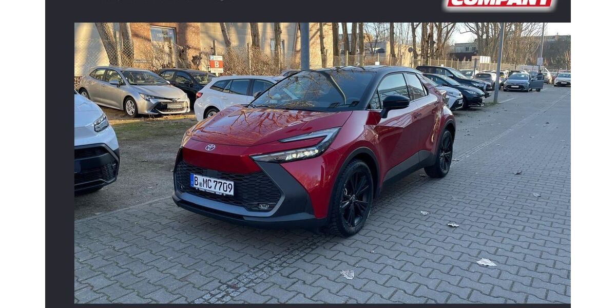 Toyota C-HR 8.000 km 36.990 &euro; Berlin 13403