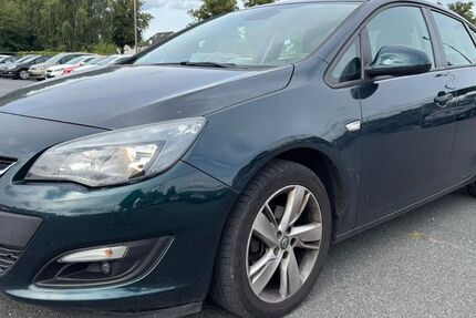 Opel Astra 285.660 km 2.490 &euro; Schönefeld OT Großziethen 12529