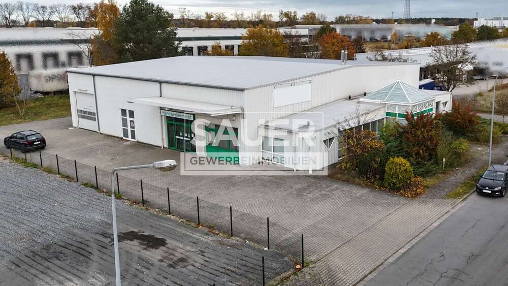 Halle in Mittenwalde 750.000 € 885 m² zimmer