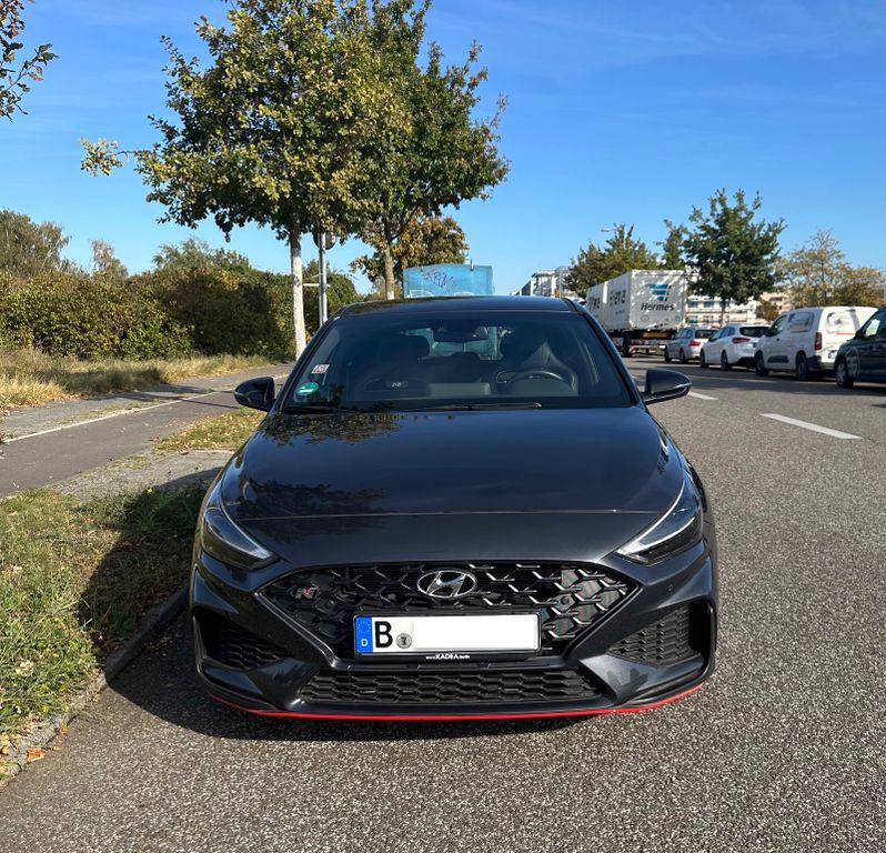 Hyundai i30 15.300 km 33.900 € Berlin 12489