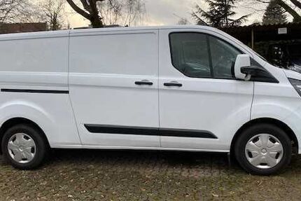 Ford Transit Custom 46.000 km 25.985 € Berlin 13127