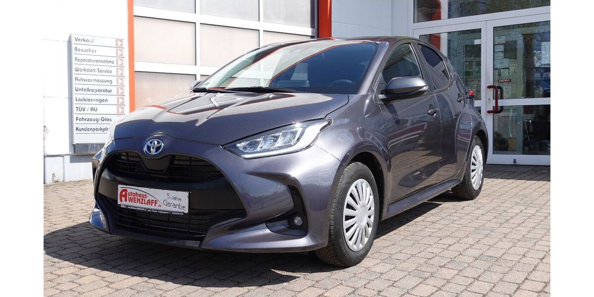 Toyota Yaris 34.972 km 19.900 &euro; Dahlwitz Hoppegarten 15366