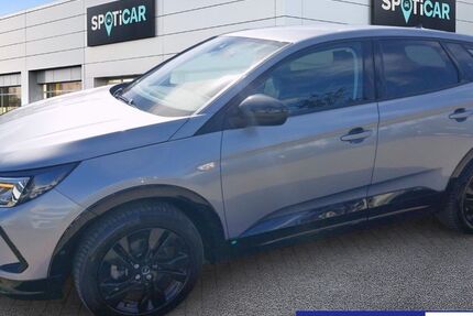 Opel Grandland (X) 67.370 km 17.990 &euro; Berlin 12681