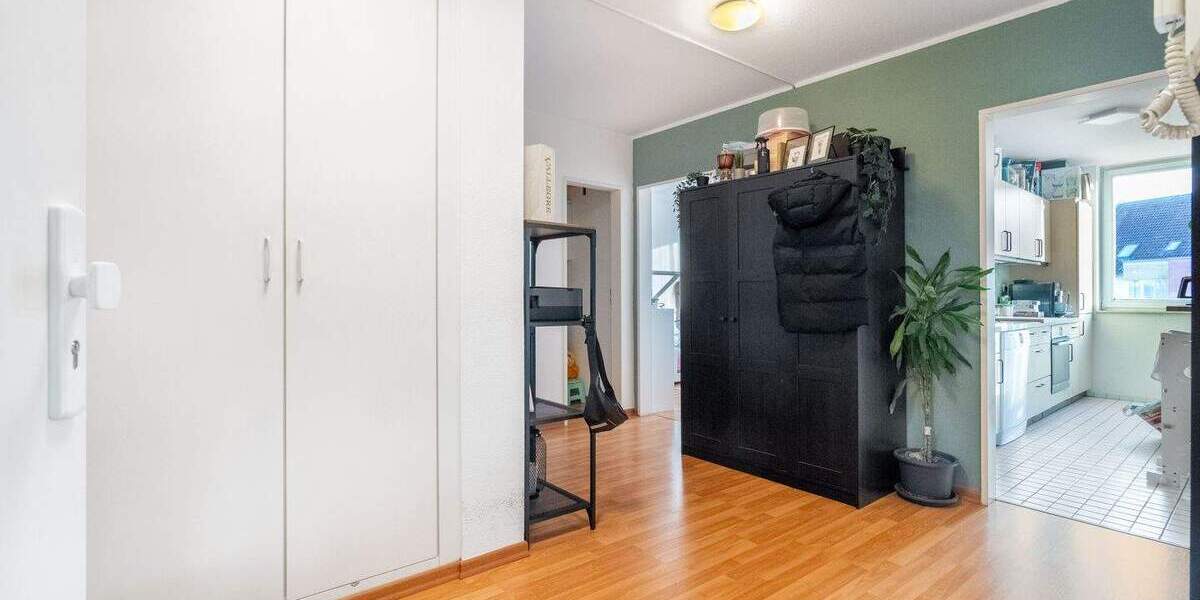 Etagenwohnung Hennigsdorf - 2 Zimmer, 72 m&sup2;, 235.000&euro; | Angebot:25820494