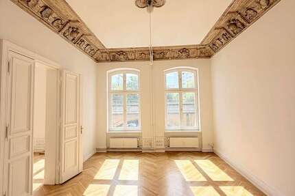 Wohnung Berlin Mitte - 4 Zimmer, 153 m&sup2;, 2.947&euro; | Angebot:27334257
