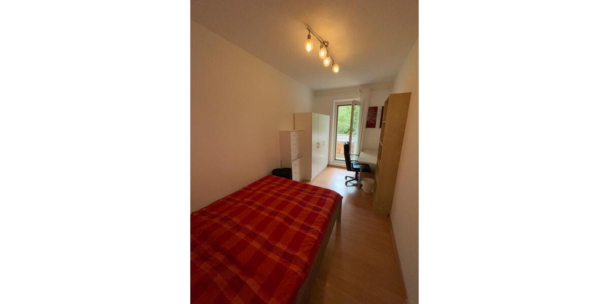 Etagenwohnung Berlin Friedrichshain-Kreuzberg - 3 Zimmer, 62 m&sup2;, 350.000&euro; | Angebot:26014483