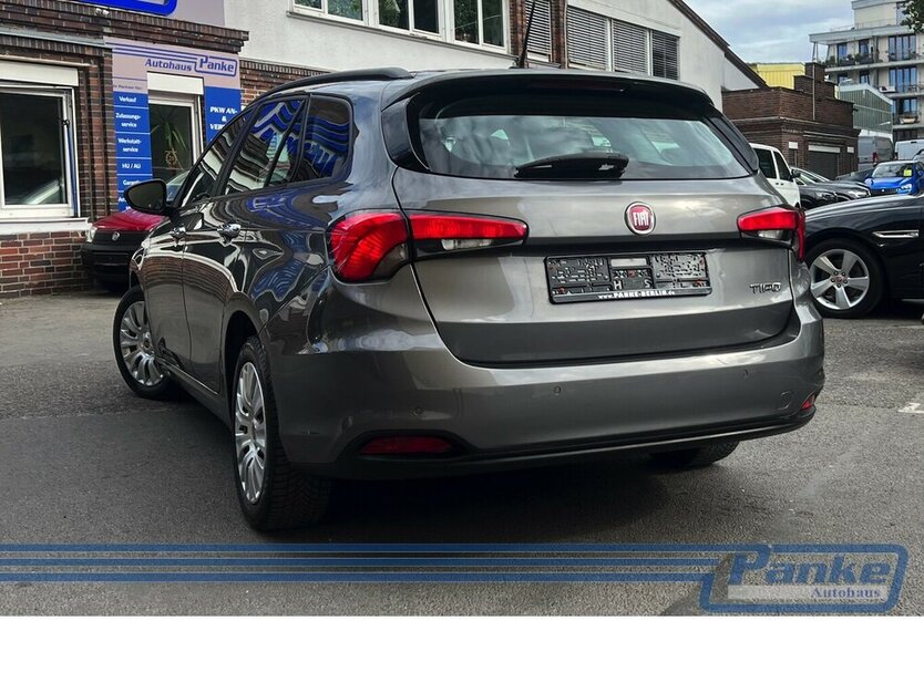 Fiat Tipo 1.4 T-Jet Easy*AHK*SHZ*Klima*NAV*LED*BT* 131.411 km 8.480 € Berlin 13187
