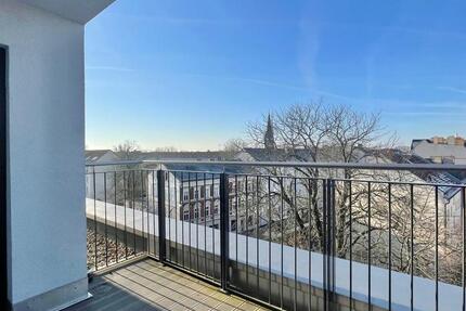 Sonniges Penthouse mit Blick über die Dächer | Altersgerecht 2 zimmer