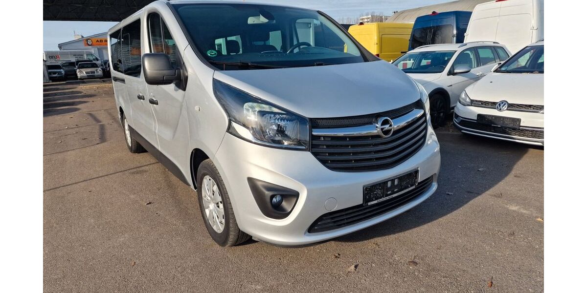 Opel Vivaro 205.428 km 12.500 &euro; Berlin 13055