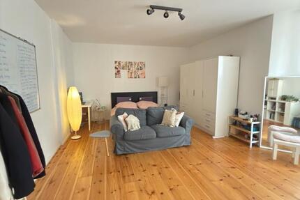 Haus Berlin Pankow - 1 Zimmer, 51 m&sup2;, 1.350&euro; | Angebot:27635600