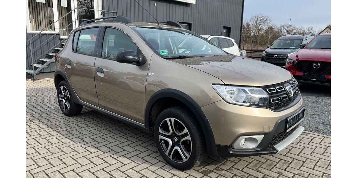 Dacia Sandero 50.000 km 9.990 &euro; Ahrensfelde 16356