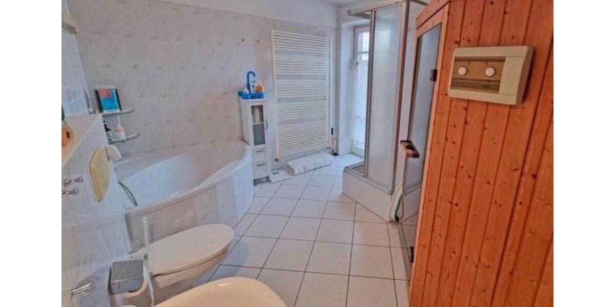 Einfamilienhaus Berlin Marzahn-Hellersdorf - 2 Zimmer, 107 m&sup2;, 375.000&euro; | Angebot:25170627