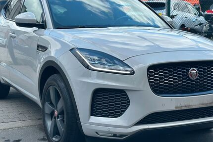 Jaguar E-Pace 121.720 km 15.900 &euro; Berlin 12359