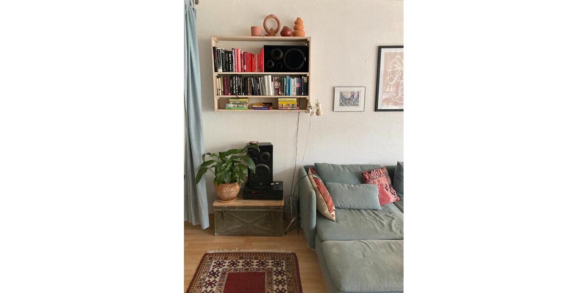 Etagenwohnung Berlin Neukölln - 1 Zimmer, 42 m&sup2;, 50&euro; | Angebot:25932764