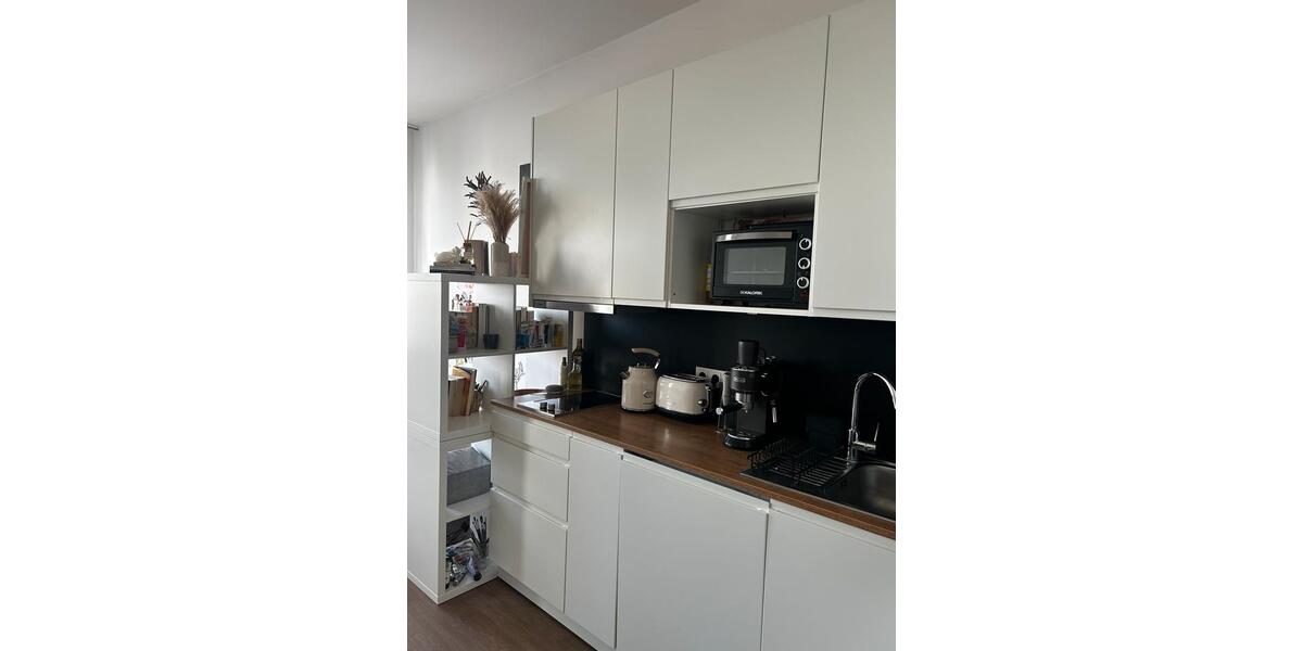 Etagenwohnung Berlin Charlottenburg-Wilmersdorf - 1 Zimmer, 27 m&sup2;, 930&euro; | Angebot:24774180