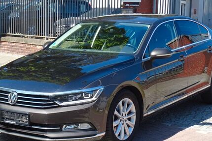 VW Passat 136.000 km 10.850 &euro; Berlin 12099