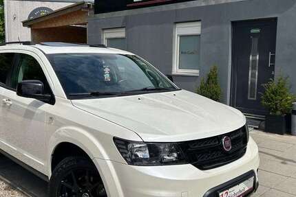 Fiat Freemont 83.000 km 11.990 &euro; Berlin 13088