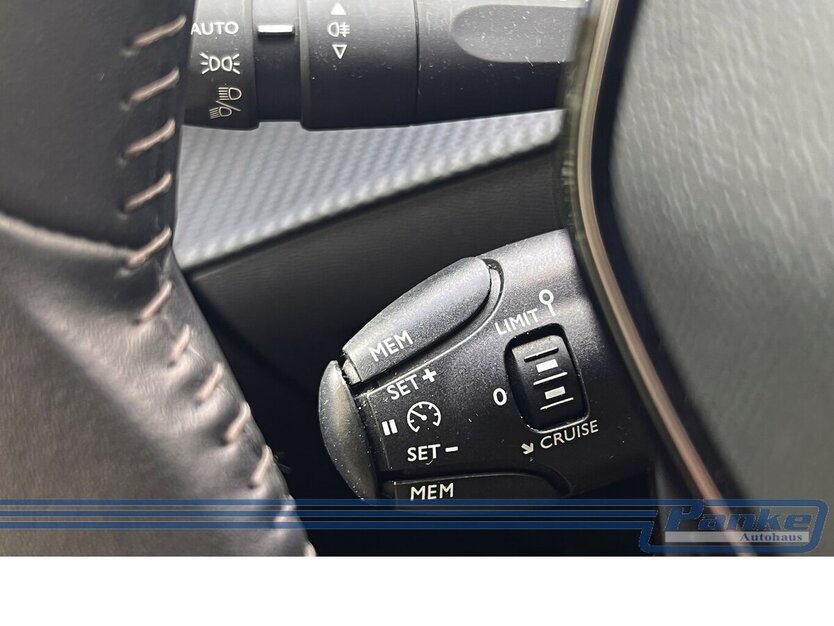 Peugeot 208 1.2 Active Pack 75*SHZ*PDC*LED*Tempo* 63.287 km 11.990 € Berlin 13187