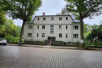 Wohnung Berlin Wannsee - 3 Zimmer, 112 m&sup2;, 2.029&euro; | Angebot:26377054