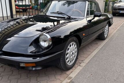 Alfa Romeo Spider 120.000 km 12.500 &euro; Berlin 13591