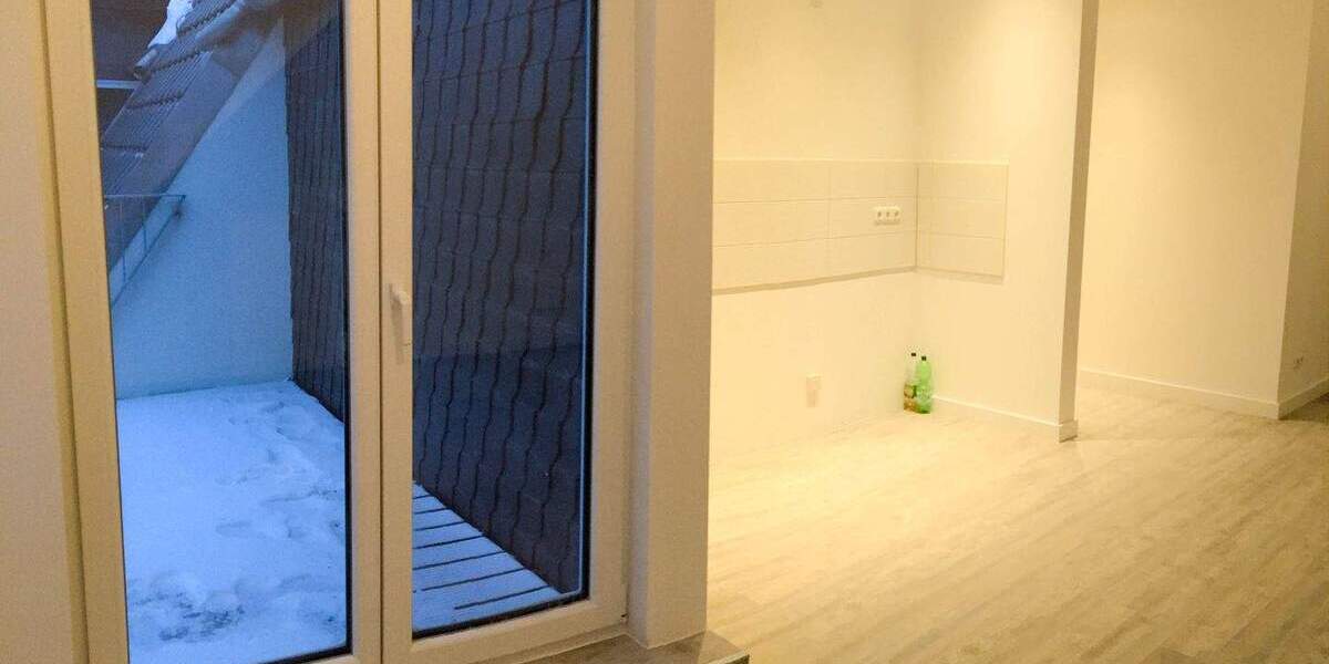 Stilvoller Dachgeschoss-Traum mit zwei Dachterrassen - bezugsfreie 2-Zimmer-Wohnung in Berlin-Grünau 2 zimmer