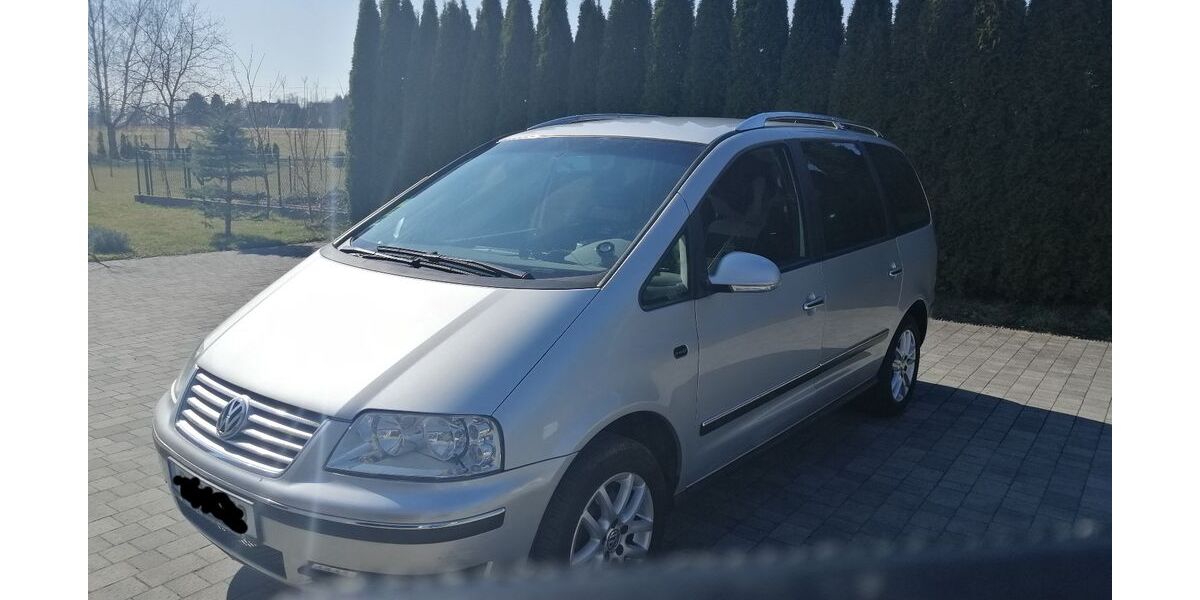 VW Sharan 283.168 km 4.500 &euro; Berlin 12105