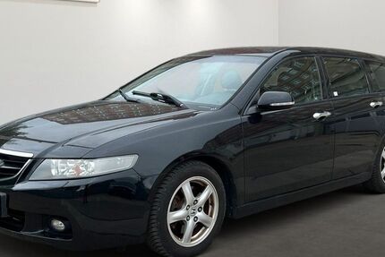 Honda Accord 275.213 km 2.499 € Berlin 12681