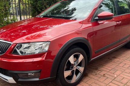 Skoda Octavia 89.000 km 13.900 &euro; Falkensee/Spandau 14612