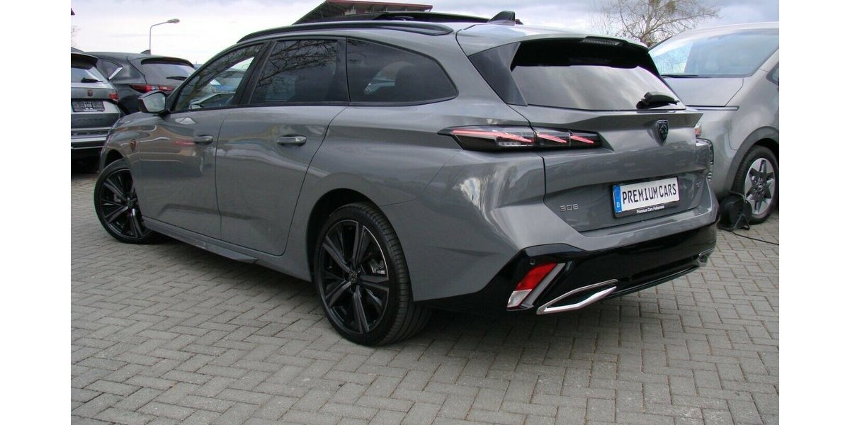 Peugeot 308 1.5 BlueHDi GT Premium ACC LED AHK Pano Focal 14.551 km 27.980 &euro; Falkensee 14612