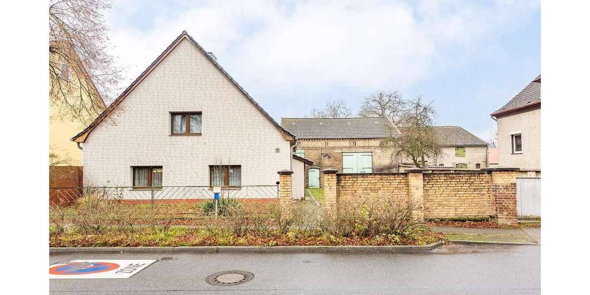 Haus zum Kaufen in Schönefeld 355.000 € 120.9 m² 4 zimmer