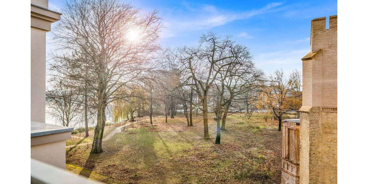 Etagenwohnung Potsdam Berliner Vorstadt - 3 Zimmer, 77 m&sup2;, 2.150&euro; | Angebot:25748536