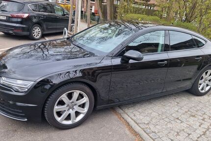 Audi A7 129.000 km 21.900 &euro; Berlin 12107
