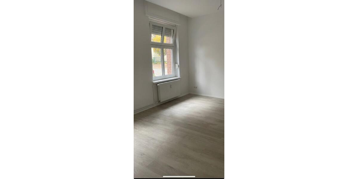 Erdgeschoßwohnung Berlin Spandau - 2 Zimmer, 68 m&sup2;, 813&euro; | Angebot:27717938