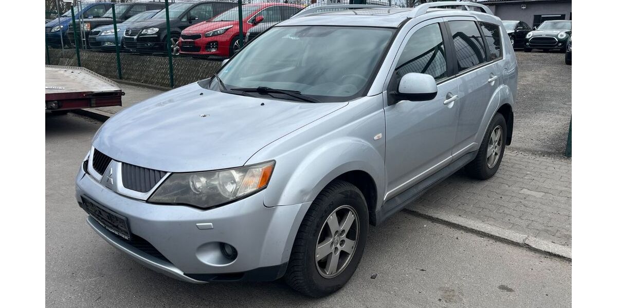 Mitsubishi Outlander 200.000 km 2.890 &euro; Berlin 13597