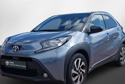 Toyota Aygo (X) 11.520 km 16.490 &euro; Berlin 13403