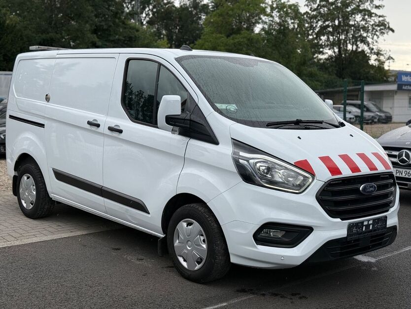 Ford Transit Custom 24.989 km 23.990 € Berlin 13597