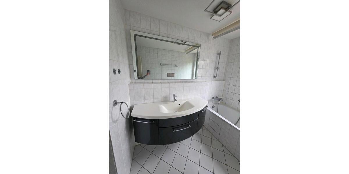 Dachgeschoßwohnung Kleinmachnow - 2 Zimmer, 70 m&sup2;, 1.176&euro; | Angebot:26481403