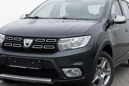 Dacia Logan 99.985 km 7.699 &euro; Berlin 13051