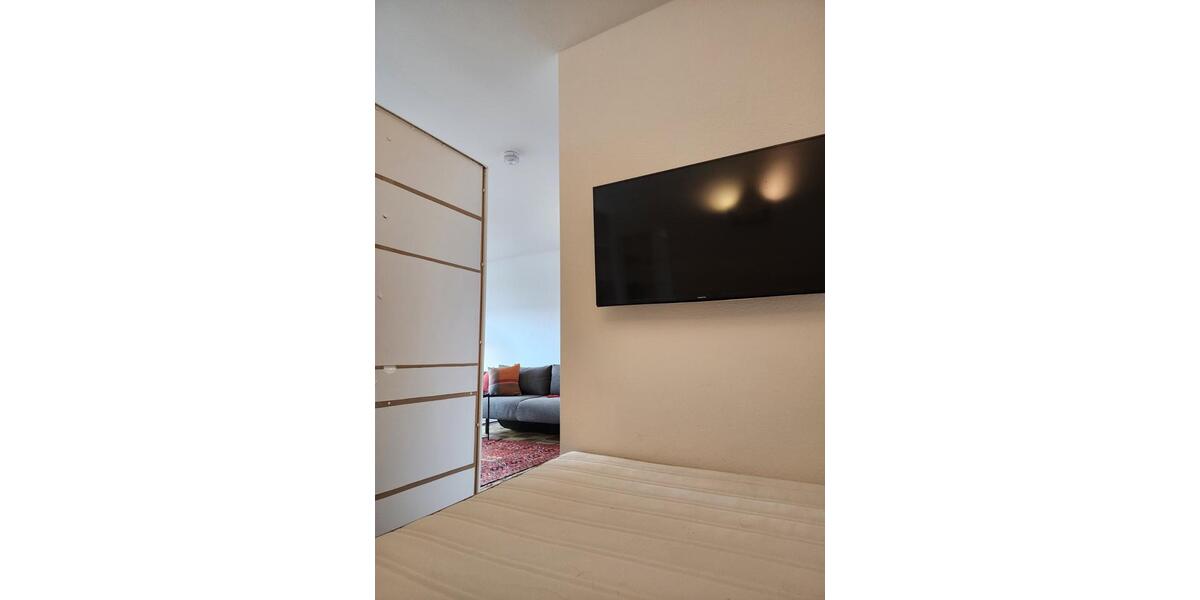 Etagenwohnung Berlin Charlottenburg-Wilmersdorf - 1 Zimmer, 41 m&sup2;, 1.200&euro; | Angebot:25421059