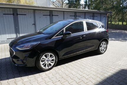 Ford Fiesta 33.190 km 17.450 &euro; Berlin-Tempelhof 12105