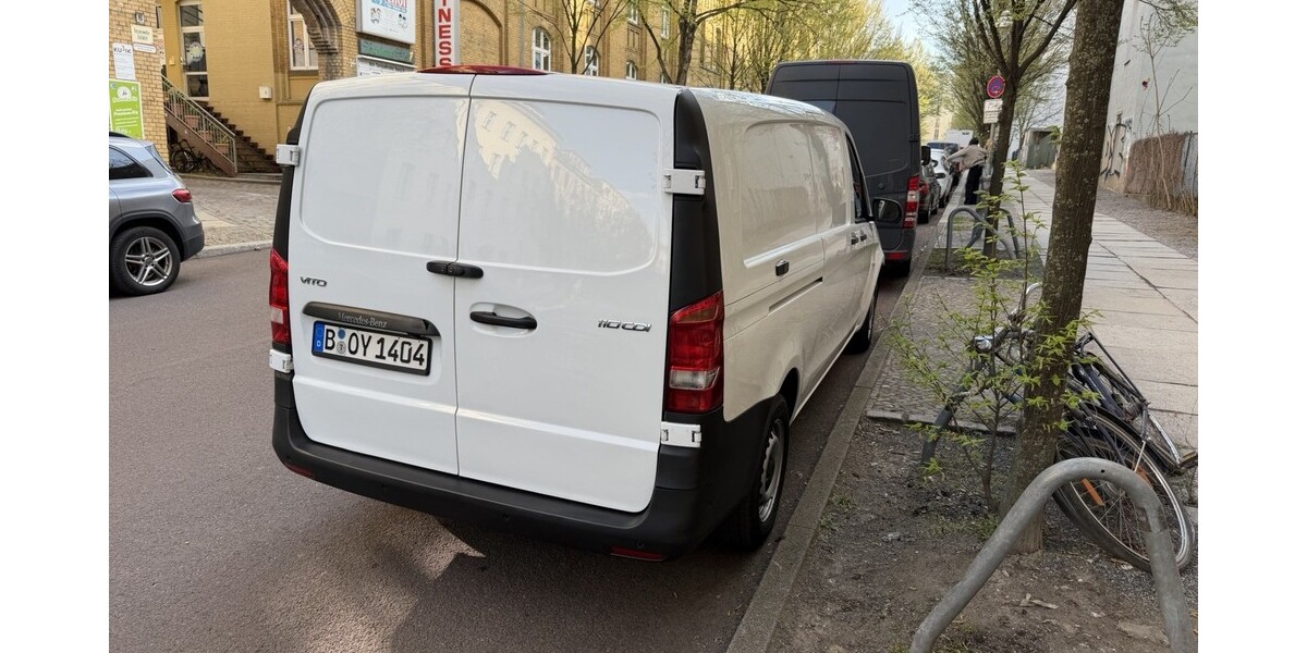 Mercedes-Benz Vito W447 33.500 km 21.900 &euro; Berlin 10178