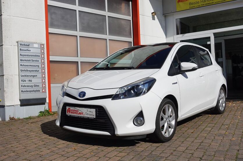 Toyota Yaris 62.842 km 12.900 € Dahlwitz Hoppegarten 15366