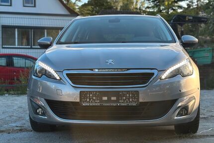 Peugeot 308 117.000 km 10.899 € Berlin 12681