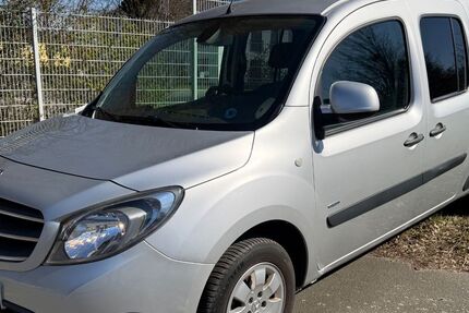 Mercedes-Benz Citan 163.500 km 7.900 &euro; Berlin 13053