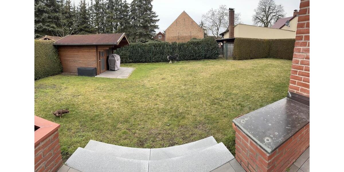 Reihenhaus Berlin Charlottenburg-Wilmersdorf - 3 Zimmer, 152 m&sup2;, 2.100&euro; | Angebot:25267240