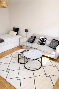 TOP-LAGE IM ABSOLUTEN ZENTRUM - Etagenwohnung Berlin-Charlottenburg Charlottenburg | Angebot:24817816