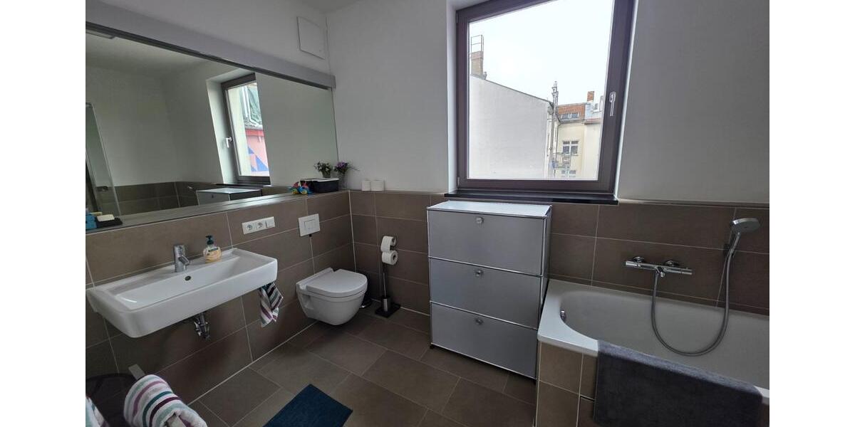 Etagenwohnung Berlin Pankow - 2 Zimmer, 130 m&sup2;, 3.500&euro; | Angebot:24570286