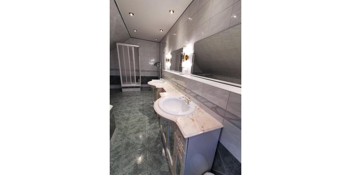 Einfamilienhaus Neuenhagen bei Berlin - 6 Zimmer, 190 m&sup2;, 5.900&euro; | Angebot:24640945