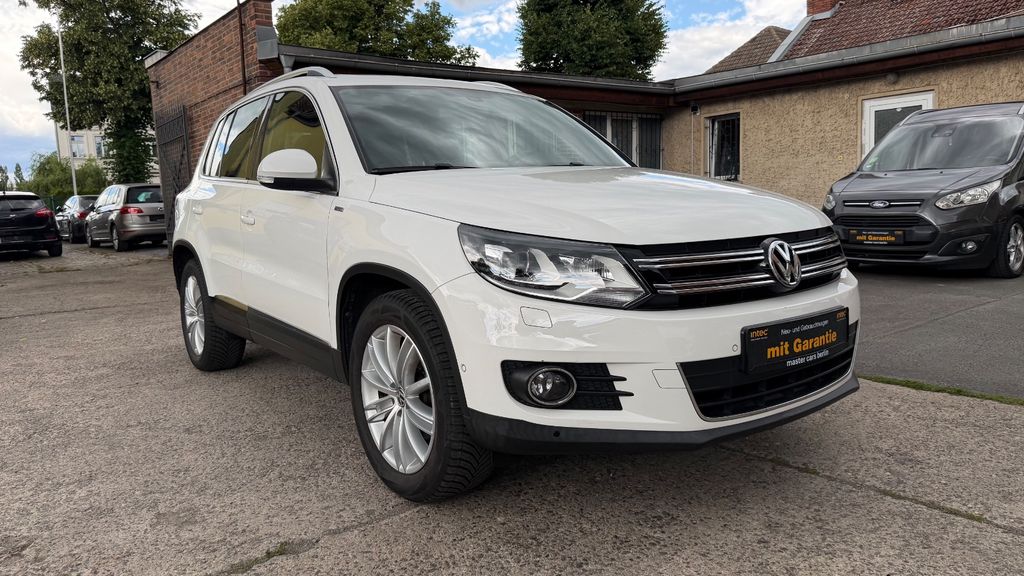 VW Tiguan 140.292 km 9.999 &euro; Berlin 13127